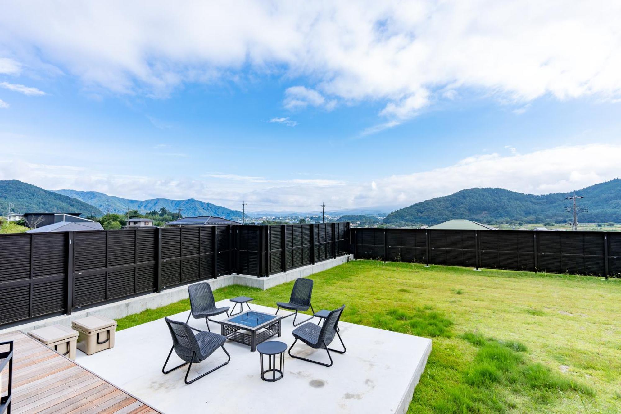 Fuji View And Spa Resort Tsumugi Kawaguchiko Fujikawaguchiko Eksteriør billede